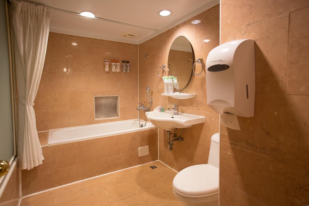 種子商旅 Hotel Kaohsiung Quarto foto