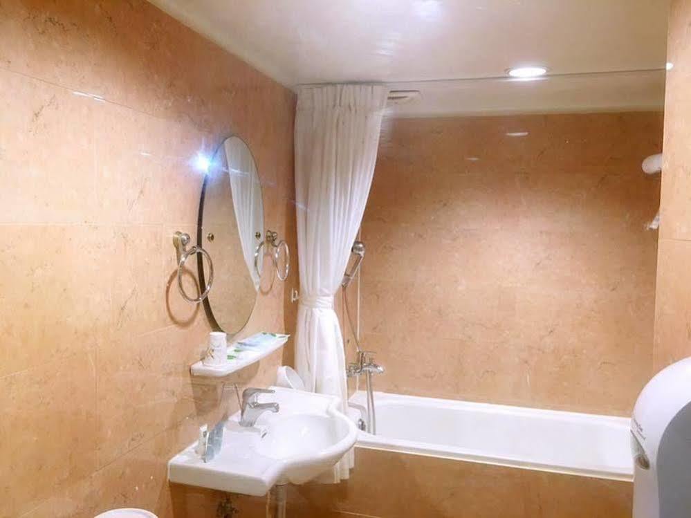 種子商旅 Hotel Kaohsiung Exterior foto